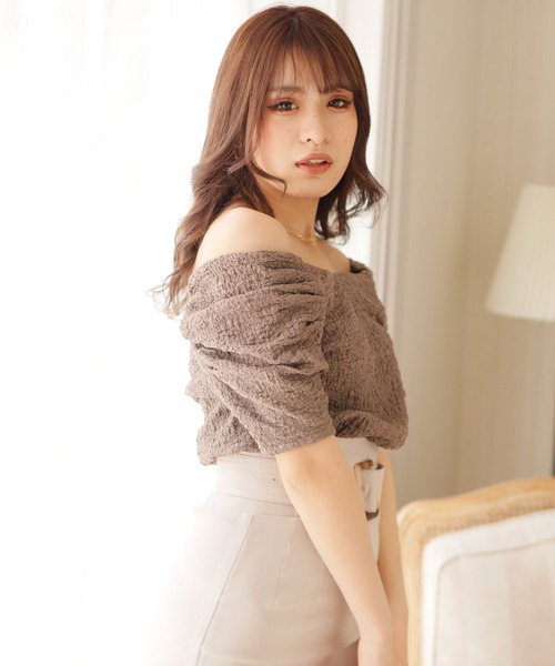 LIPSERVICE(リップサービス)の「ホイップカットトップス(Tシャツ/カットソー・レディース・ブルー/アイボリー/モカ/イエロー×グリーン・FREE)」の15枚目の写真