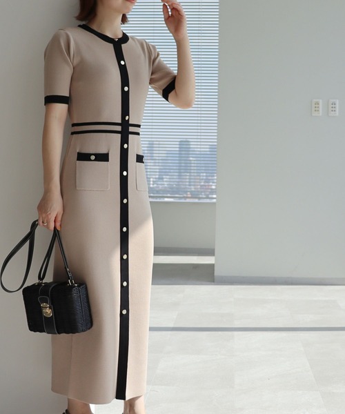 イッセイミヤケ⭕️美品　希少　とろみワンピース　イレギュラーヘム　黒　完売　高級 黒）Xラインギャザーの艶ベロア調ミディアムワンピース