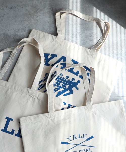 COURO(コウロ)の「YALE Logo Tote Bag 別注 カレッジロゴトートバッグ(トートバッグ・レディース・ホワイト/ホワイト系その他/ホワイト系その他2・FREE)」の8枚目の写真