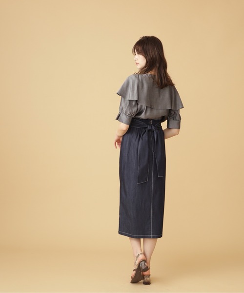 JILL by JILL STUART(ジルバイジルスチュアート)の「◇2wayリボンタイトスカート(スカート・レディース・ネイビー/ベージュ/レッド・MEDIUM/SMALL)」の2枚目の写真