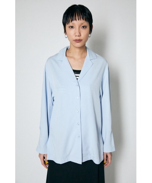 MOUSSY（マウジー）の「OVERSIZED NOTCH COLLAR シャツ（シャツ/ブラウス・レディース・ブラック/ライトブルー/キナリ・FREE）」の4枚目の写真