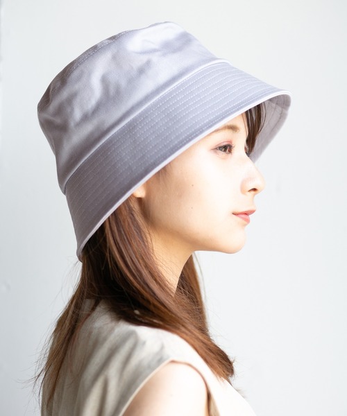 14+(イチヨンプラス)の「ツイルダウンブリムバケットハット(ハット・レディース・ブラック/ベージュ/パープル/ネイビー/オフホワイト/ブルー/モカ/ダークインディゴブルー/インディゴブルー/ライトインディゴブルー/ライトブラック/ダークブラック/カーキ/グレー/グリーン/ダークパープル/ライム/ピンク・FREE/LARGE/SMALL)」の13枚目の写真