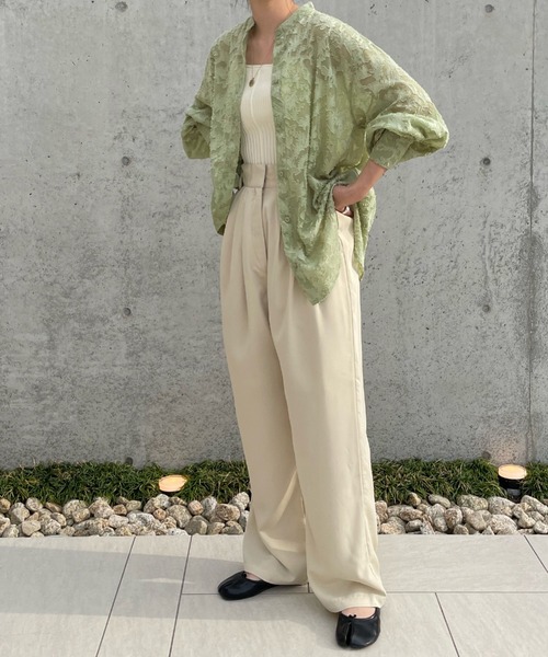 select MOCA by misato（セレクトモカバイミサト）の「2022 SS バンドカラージャガードレースブラウス（シャツ/ブラウス・レディース・ブラック/オフホワイト/グリーン・FREE）」の8枚目の写真