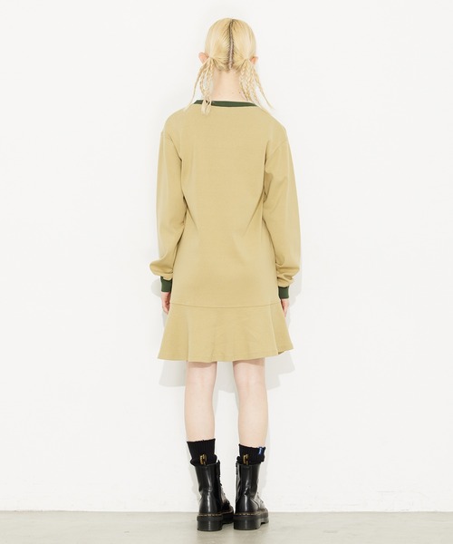 X-girl(エックスガール)の「SLICE MILLS LOGO L/S TEE DRESS/ミニ リンガー Tシャツワンピース(ワンピース・レディース・ブラック/ベージュ/バーガンディー・S/M)」の6枚目の写真