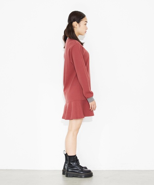 X-girl(エックスガール)の「SLICE MILLS LOGO L/S TEE DRESS/ミニ リンガー Tシャツワンピース(ワンピース・レディース・ブラック/ベージュ/バーガンディー・S/M)」の14枚目の写真