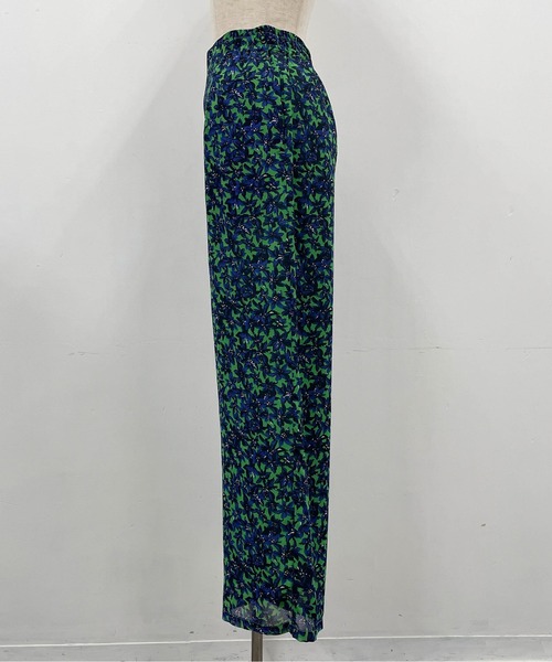 PICCIN（ピッチン）の「フラワー柄イージーパンツ（その他パンツ・レディース・オレンジ/グリーン・M）」の3枚目の写真