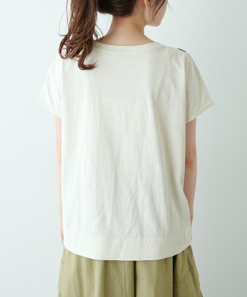 PUAL CE CIN（ピュアルセシン）の「オーガニックコットンプリントT（Tシャツ/カットソー・レディース・グレー/ナチュラル/グリーン・FREE）」の6枚目の写真