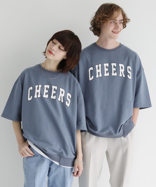 ETELIO（エテリオ）の「ビッグシルエットアーチロゴ裾切替5分袖スウェット（スウェット・メンズ・ホワイト/ブルー/マスタード/ワイン・S/M/L）」の3枚目の写真