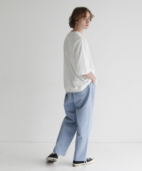 ETELIO（エテリオ）の「ビッグシルエットアーチロゴ裾切替5分袖スウェット（スウェット・メンズ・ホワイト/ブルー/マスタード/ワイン・S/M/L）」の11枚目の写真