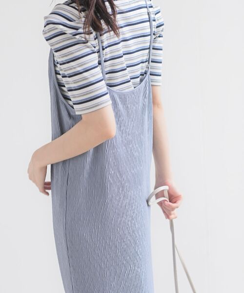 rps（アールピーエス）の「プリーツキャミワンピース（ワンピース・レディース・ブラック/モカ/ライトベージュ/グレイッシュブルー/ブラック系その他2・フリー）」の16枚目の写真