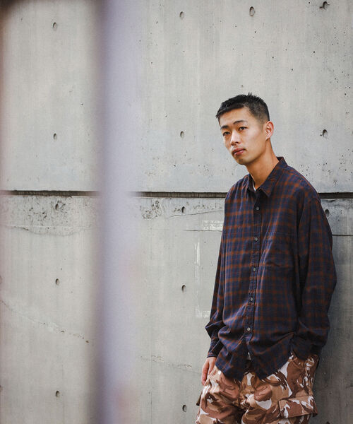 BEAMS（ビームス）の「BEAMS / テトロンレーヨン イージー ミニレギュラーシャツ（シャツ/ブラウス・メンズ・アッシュ/ネイビー/グレー・XL/S/L/M）」の7枚目の写真