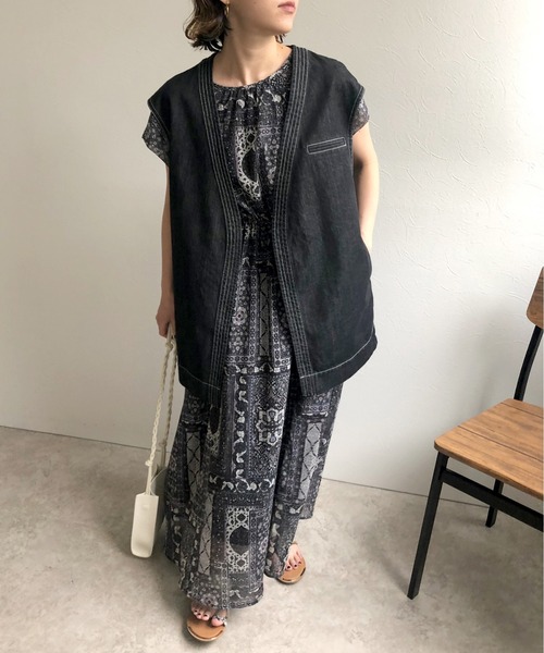 LHELBIE(レルビエ)の「配色ステッチデニムベスト(ベスト・レディース・ブラック/ブルー・M)」の16枚目の写真