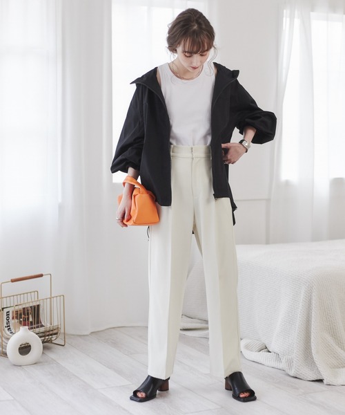 ANGIE(アンジー)の「ワンハンドル2WAYミニショルダーバッグ(ショルダーバッグ・レディース・ホワイト/ブラック/オレンジ/グリーン・FREE)」の13枚目の写真