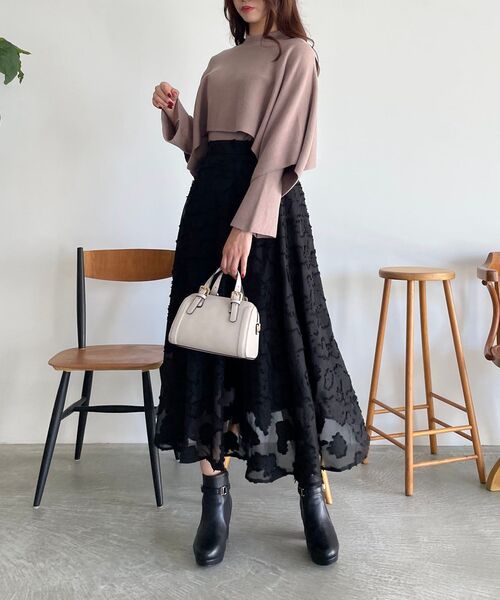 MAJESTIC LEGON(マジェスティックレゴン)の「ケープセットハイネックニット(ニット/セーター・レディース・ブラック/アイボリー/ピンクベージュ・MEDIUM)」の6枚目の写真