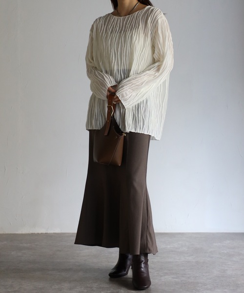 sakishimatokyo(サキシマトーキョー)の「【選べるサイズ】3Dウェーブデザインルーズトップス(Tシャツ/カットソー・レディース・ブラック/ベージュ/アイボリー/グリーン/ブルーグレー・FREE/S)」の6枚目の写真