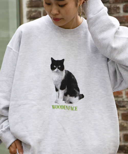 GLOSTER(グロスター)の「《WEB限定》【GLOSTER/グロスター】DOG&CAT 犬猫プリント裏毛スウェット(スウェット・メンズ・グレー系その他/ホワイト系その他2/グレー系その他2/ホワイト系その他/ホワイト系その他4/ホワイト系その他3・S/M/L)」の4枚目の写真