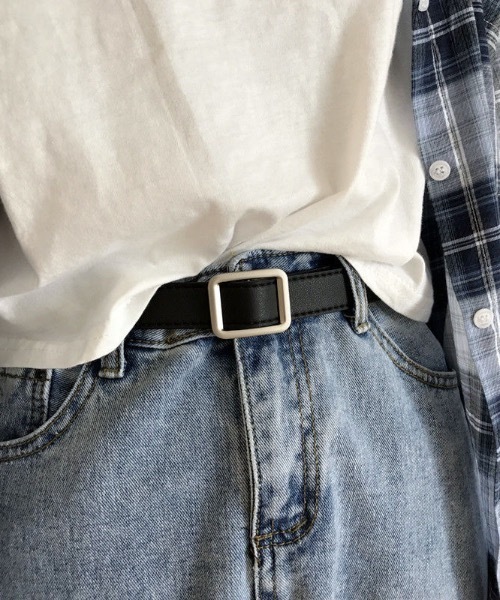 Burner（バーナー）の「【OKUOKU　0909】   スクエアバックル　　細ベルト　/     oku-belt-111-3（ベルト・レディース・その他1/その他2/その他6/その他4/その他3/その他5/ゴールド系その他/シルバー系その他/その他10/その他9/その他8/その他7/ブラック系その他/ブラック系その他2/ダークブラウン系/ダークブラウン系2・FREE）」の9枚目の写真