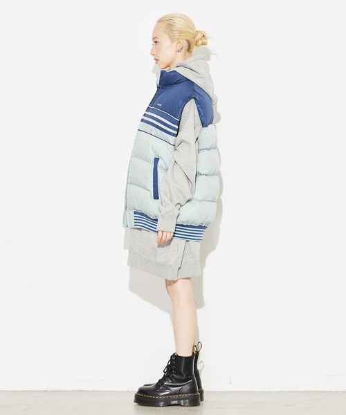 X-girl（エックスガール）の「STRIPED PUFFER VEST（ベスト・レディース・ブラック/ベージュ/ブルー・S/M）」の16枚目の写真