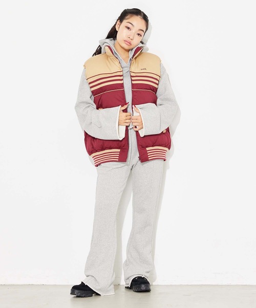 X-girl（エックスガール）の「STRIPED PUFFER VEST（ベスト・レディース・ブラック/ベージュ/ブルー・S/M）」の19枚目の写真