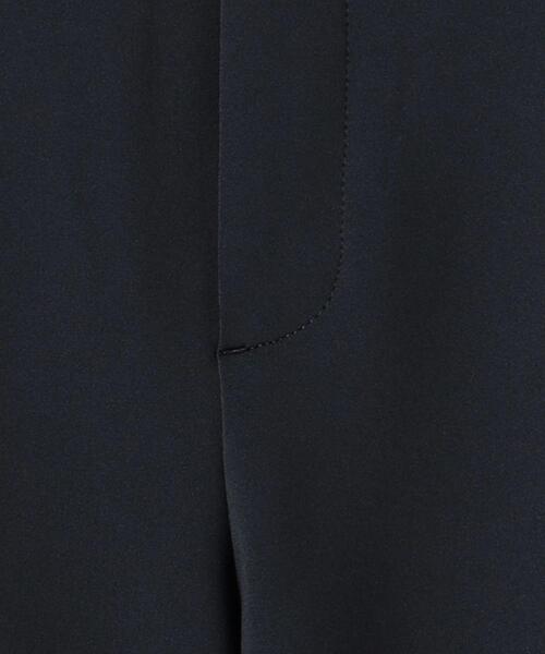 UNITED ARROWS（ユナイテッドアローズ）の「SPONGY タック テーパード パンツ（その他パンツ・レディース・ブラック/ネイビー/オフホワイト・40/38/36/34）」の18枚目の写真