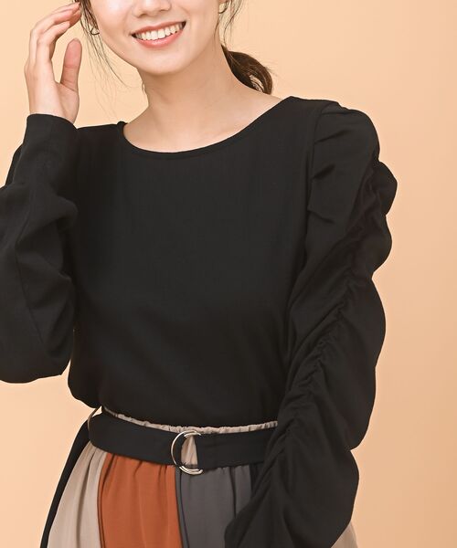 rps（アールピーエス）の「ＢＡＣＫリボンパワーショルダーカットソー（Tシャツ/カットソー・レディース・アイボリー/ブラック/ダークブラウン/ボルドー・フリー）」の17枚目の写真
