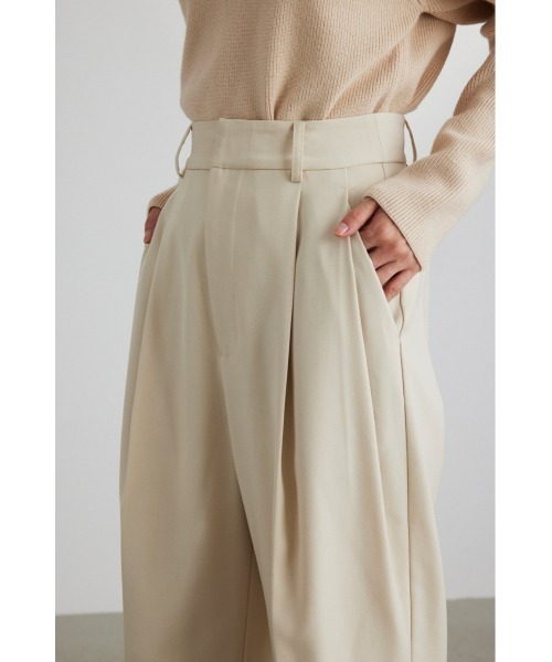STYLEMIXER(スタイルミキサー)の「ベーシックツータックパンツ_LONG(スラックス・レディース・グレー/イエロー系その他/ブラック/アイボリー・MEDIUM/SMALL)」の15枚目の写真