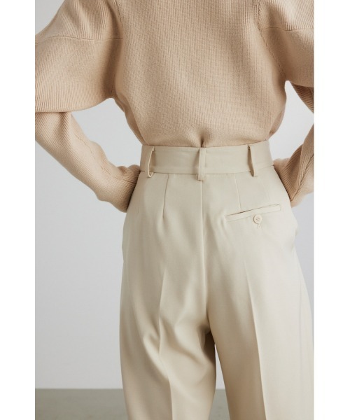 STYLEMIXER(スタイルミキサー)の「ベーシックツータックパンツ_LONG(スラックス・レディース・グレー/イエロー系その他/ブラック/アイボリー・MEDIUM/SMALL)」の12枚目の写真