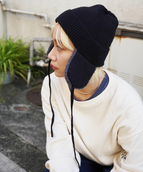 AVIREX（アヴィレックス）の「BOA BEANIE CAP/ ボアビーニーキャップ（ニットキャップ/ビーニー・レディース・ホワイト系2/ブラック・F）」の6枚目の写真