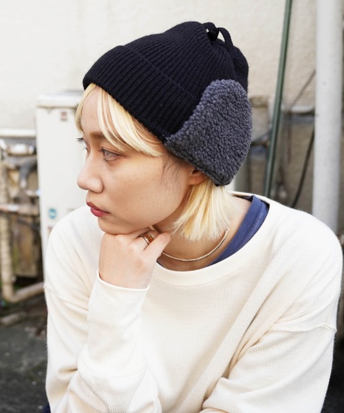 AVIREX（アヴィレックス）の「BOA BEANIE CAP/ ボアビーニーキャップ（ニットキャップ/ビーニー・レディース・ホワイト系2/ブラック・F）」の9枚目の写真