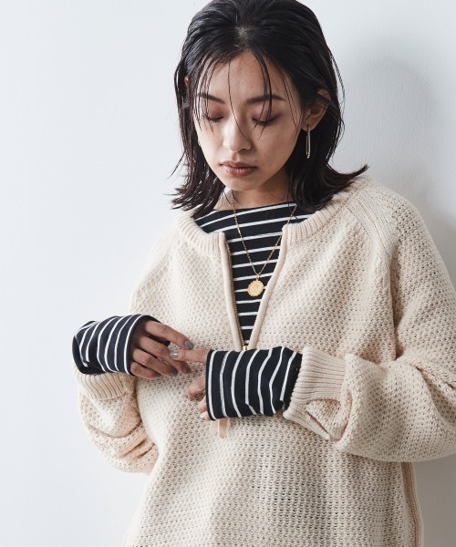 CHIC STYLE(シックスタイル)の「<大きいサイズ>2WAYアラン柄ニットプルオーバー シックスタイル(ニット/セーター・レディース・ネイビー/アイボリー・5L/3L/L/4L/8L/6L/LL)」の11枚目の写真