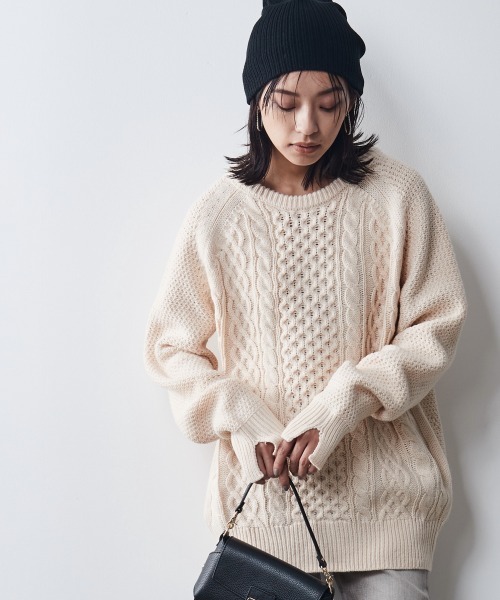 CHIC STYLE(シックスタイル)の「<大きいサイズ>2WAYアラン柄ニットプルオーバー シックスタイル(ニット/セーター・レディース・ネイビー/アイボリー・5L/3L/L/4L/8L/6L/LL)」の10枚目の写真