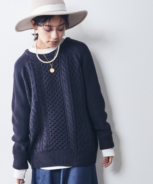 CHIC STYLE(シックスタイル)の「<大きいサイズ>2WAYアラン柄ニットプルオーバー シックスタイル(ニット/セーター・レディース・ネイビー/アイボリー・5L/3L/L/4L/8L/6L/LL)」の7枚目の写真