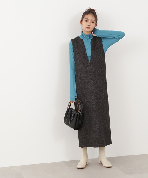 N.（N. Natural Beauty Basic）（エヌエヌナチュラルビューティーベーシック）の「◆フィンガーホールリブインナー（Tシャツ/カットソー・レディース・オフホワイト/ブラック/ブルー/レッド・MEDIUM）」の9枚目の写真