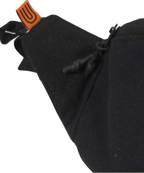 UNIVERSAL OVERALL（ユニバーサルオーバーオール）の「ユニバーサルオーバーオール スーベニアコットンウエストバッグ（トートバッグ・メンズ・ブラック/ホワイト・F）」の10枚目の写真