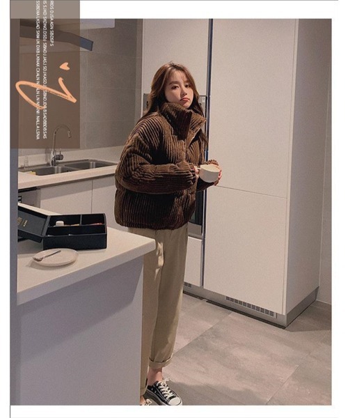 おしゃれスタ（オシャレスタ）の「フェミニンかわいいコーデュロイ中綿ジャケット（ダウンジャケット/コート・レディース・ピンク/ホワイト/ブラック/ブルー/ブラウン/イエロー・S/M/L）」の21枚目の写真