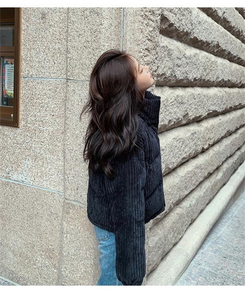 おしゃれスタ（オシャレスタ）の「フェミニンかわいいコーデュロイ中綿ジャケット（ダウンジャケット/コート・レディース・ピンク/ホワイト/ブラック/ブルー/ブラウン/イエロー・S/M/L）」の19枚目の写真