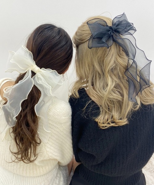 one after another NICE CLAUP(ワンアフターアナザーナイスクラップ)の「シフォンリボンバレッタ(バレッタ/ヘアクリップ・レディース・ブラック/オフホワイト・FREE)」の5枚目の写真