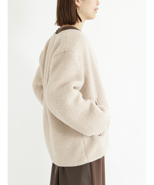 Samansa Mos2 blue（サマンサモスモスブルー）の「ボアジャケット（ノーカラージャケット・レディース・ブラック/ベージュ/ブラウン・ﾌﾘ-）」の4枚目の写真