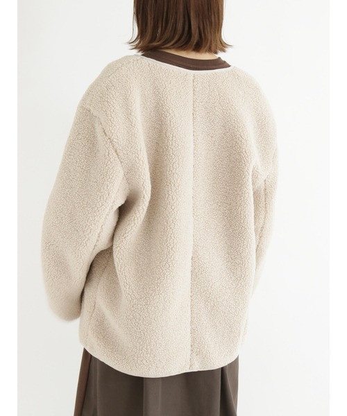 Samansa Mos2 blue（サマンサモスモスブルー）の「ボアジャケット（ノーカラージャケット・レディース・ブラック/ベージュ/ブラウン・ﾌﾘ-）」の11枚目の写真