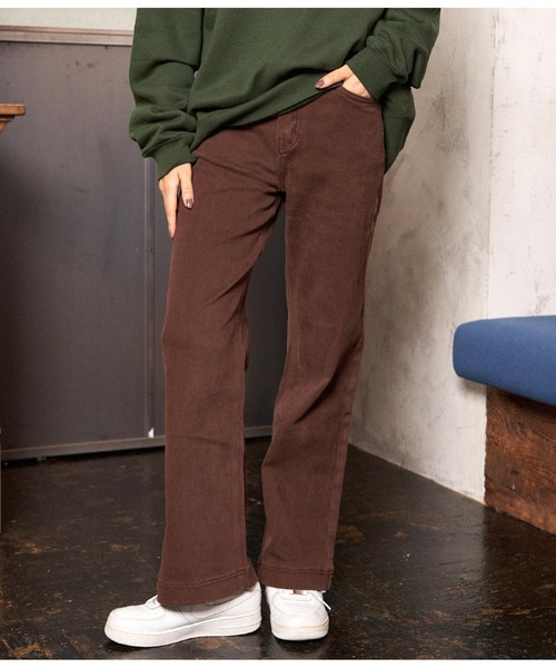 ANAP(アナップ)の「ストレッチカラーストレートパンツ(その他パンツ・レディース・ブラック/ブラウン・S/M)」の2枚目の写真