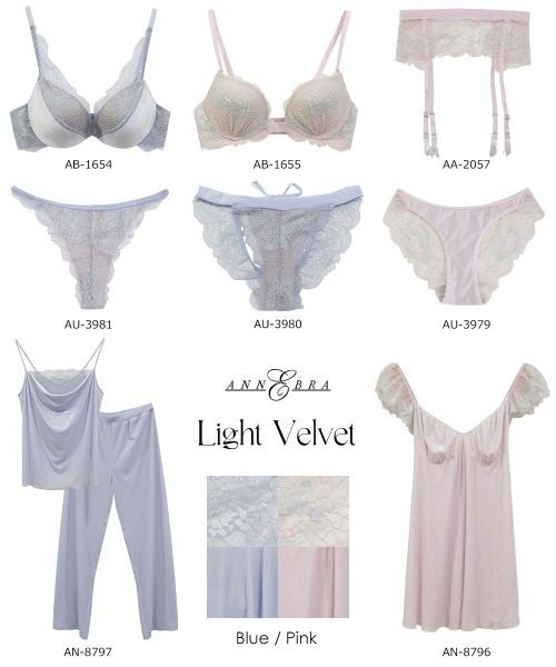 ANNEBRA（アンブラ）の「Light Velvet バックオープンデザインショーツ
