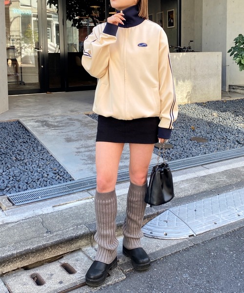 WHO'S WHO gallery（フーズフーギャラリー）の「【SLOPPY/スロッピー】トラックジャケット（ジャージ・レディース・ネイビー/ブラック/アイボリー/ブラック系1/ホワイト系1・FREE/SMALL）」の6枚目の写真