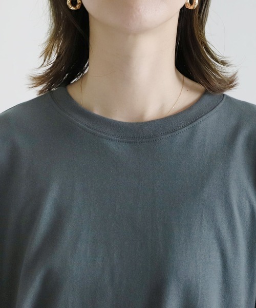 reca(レカ)の「超ビッグシルエットサイドスリットTシャツ(Tシャツ/カットソー・レディース・ホワイト/オートミール/チャコールグレー・FREE)」の16枚目の写真