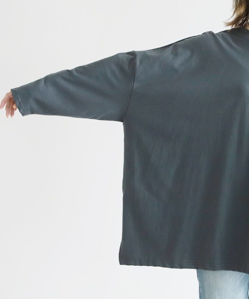 reca(レカ)の「超ビッグシルエットサイドスリットTシャツ(Tシャツ/カットソー・レディース・ホワイト/オートミール/チャコールグレー・FREE)」の17枚目の写真