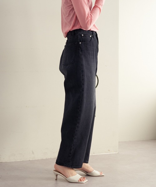 SHENERY(シーナリー)の「(ai no de)ワイドデニムパンツ(デニムパンツ・レディース・ブラック/インディゴブルー・SMALL/MEDIUM)」の7枚目の写真