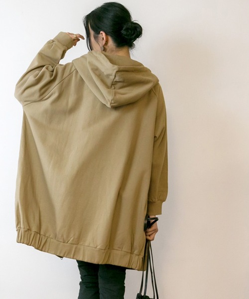 atONE（アットワン）の「atONE 裏起毛ビッグシルエットフルジップパーカー（パーカー・レディース・ライトカーキ/杢グレー/ブラック/ライトベージュ・M-L/LL～3L/4L～5L）」の10枚目の写真
