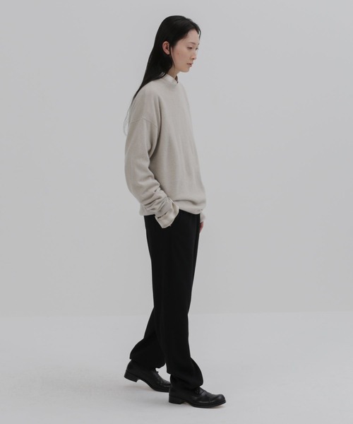 UNDECORATED(アンデコレイテッド)の「UNDECORATED アンデコレイテッド / Cashmere Knit Sweater カシミヤニットセーター / UDF23804(ニット/セーター・メンズ・グレイッシュベージュ/ベージュ/チャコールグレー・2/3/0)」の4枚目の写真