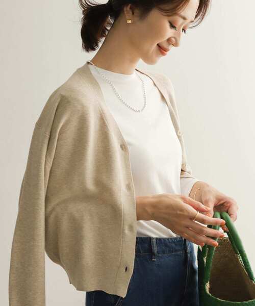 URBAN RESEARCH DOORS（アーバンリサーチドアーズ）の「ガーター編みコクーンショートカーディガン（ニット/セーター・レディース・ブラック/ベージュ/ブルー・MEDIUM）」の3枚目の写真