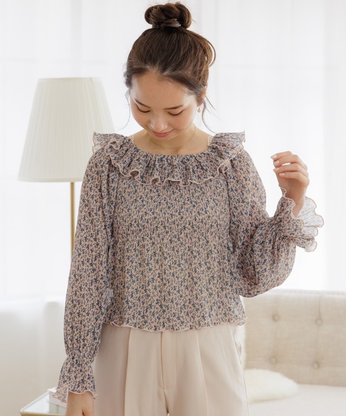 flower（フラワー）の「シャーリングブルームブラウス（シャツ