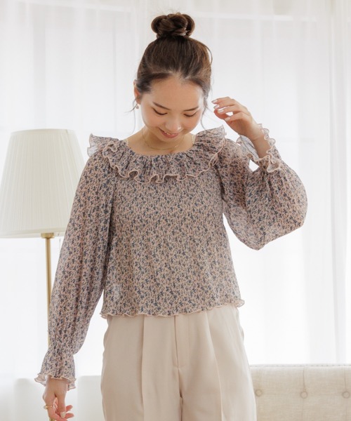 flower（フラワー）の「シャーリングブルームブラウス（シャツ/ブラウス・レディース・ピンク/ホワイト・FREE）」の5枚目の写真